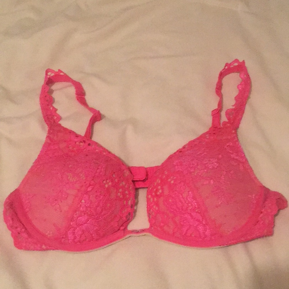 Victoria's Secret 32B hot pink lace push up bra